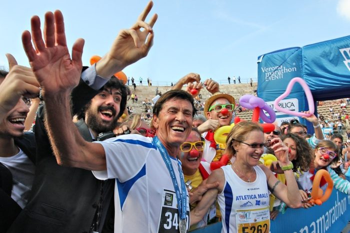 Gianni Morandi al via della “Giulietta&Romeo Half Marathon”